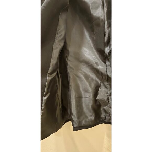 Tahari Arthur Levine Black Blazer Size 8 - Picture 5 of 10